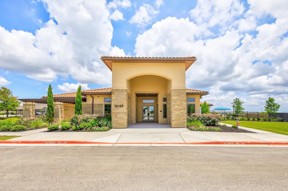 18003 Malnati #83 Pflugerville, TX 78660