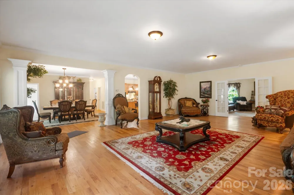 115 Barton Road Brevard, NC 28712
