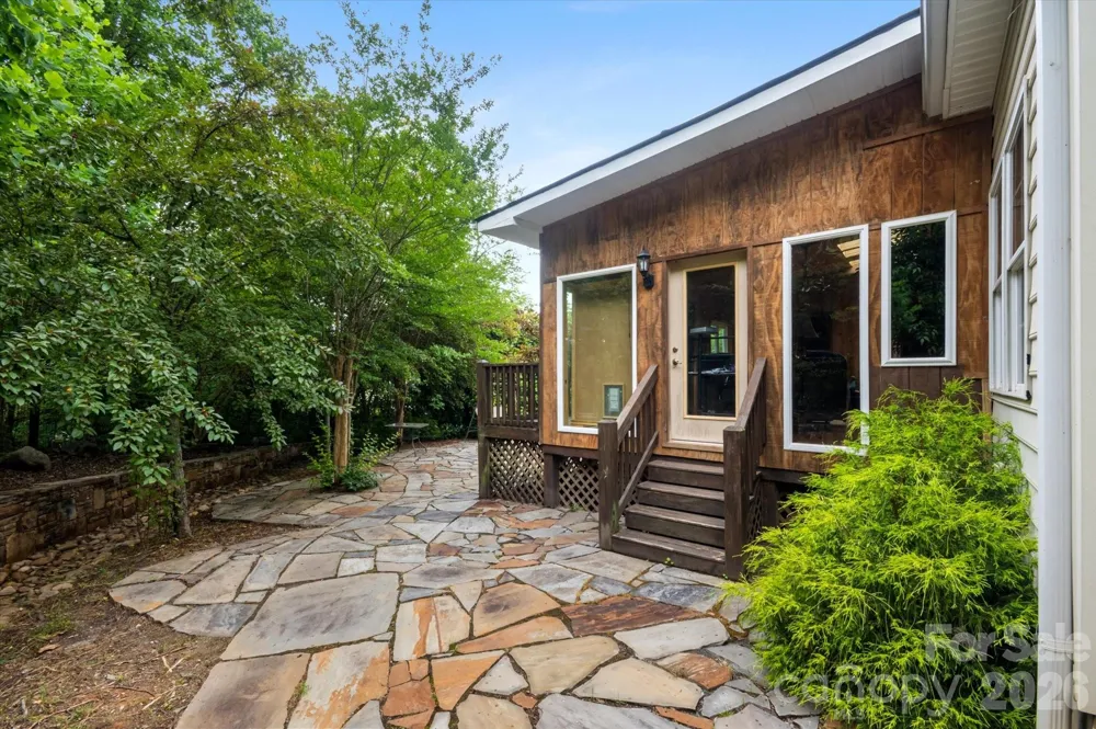 115 Barton Road Brevard, NC 28712