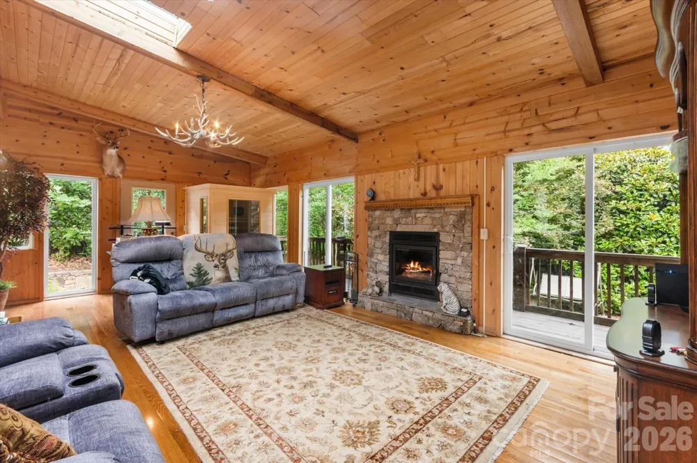 115 Barton Road Brevard, NC 28712