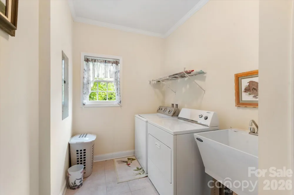 115 Barton Road Brevard, NC 28712