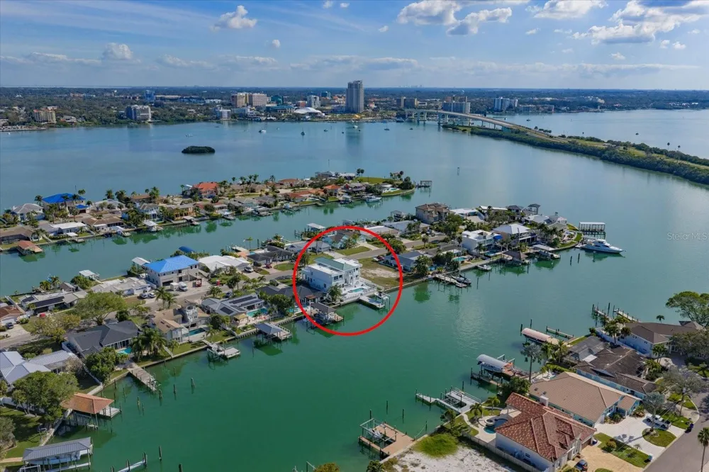 42 MIDWAY ISLAND Clearwater Beach, FL 33767