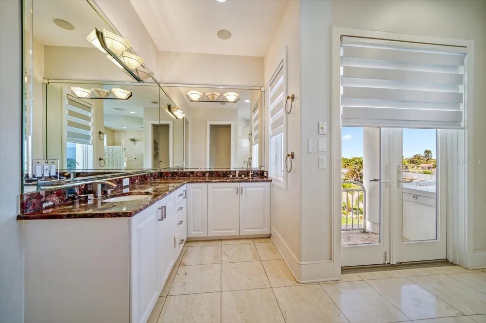 42 MIDWAY ISLAND Clearwater Beach, FL 33767