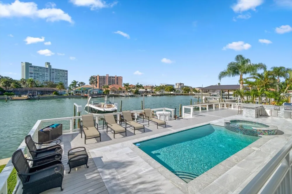 42 MIDWAY ISLAND Clearwater Beach, FL 33767