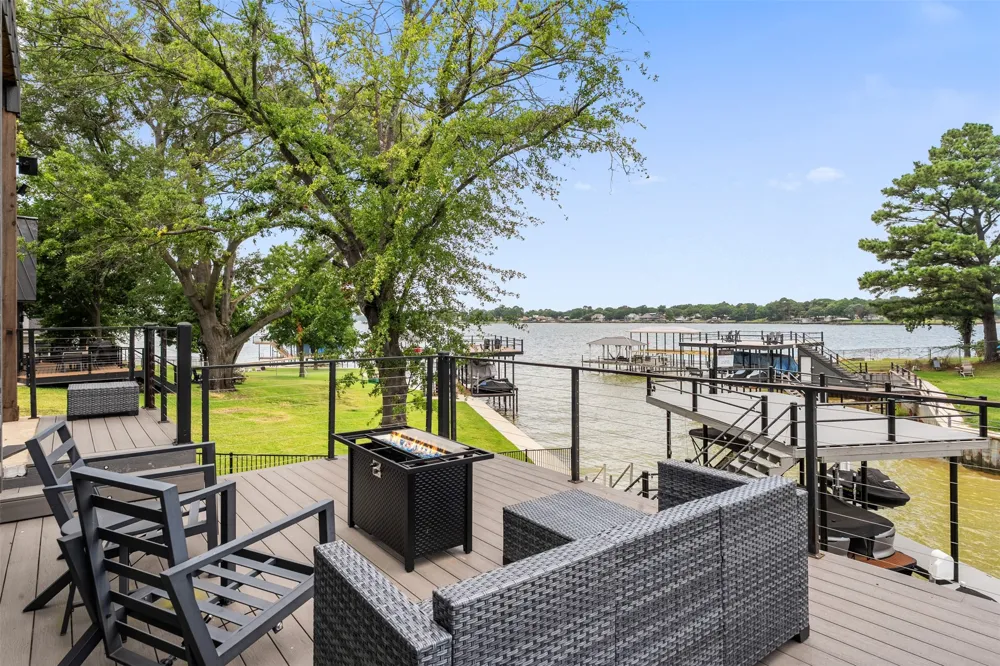 255 Autumn wood Trail Gun Barrel City, TX 75156
