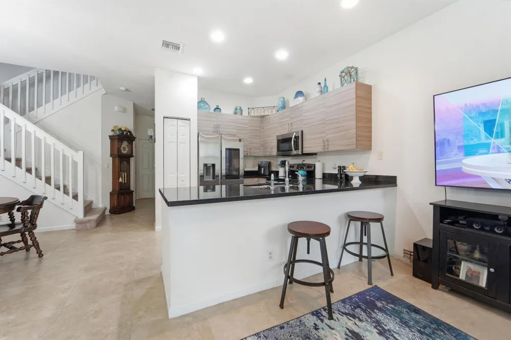 6128 SE Portofino Circle #104 Hobe Sound, FL 33455