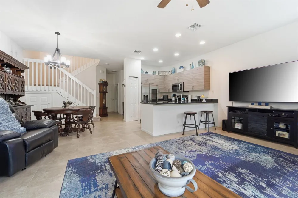 6128 SE Portofino Circle #104 Hobe Sound, FL 33455