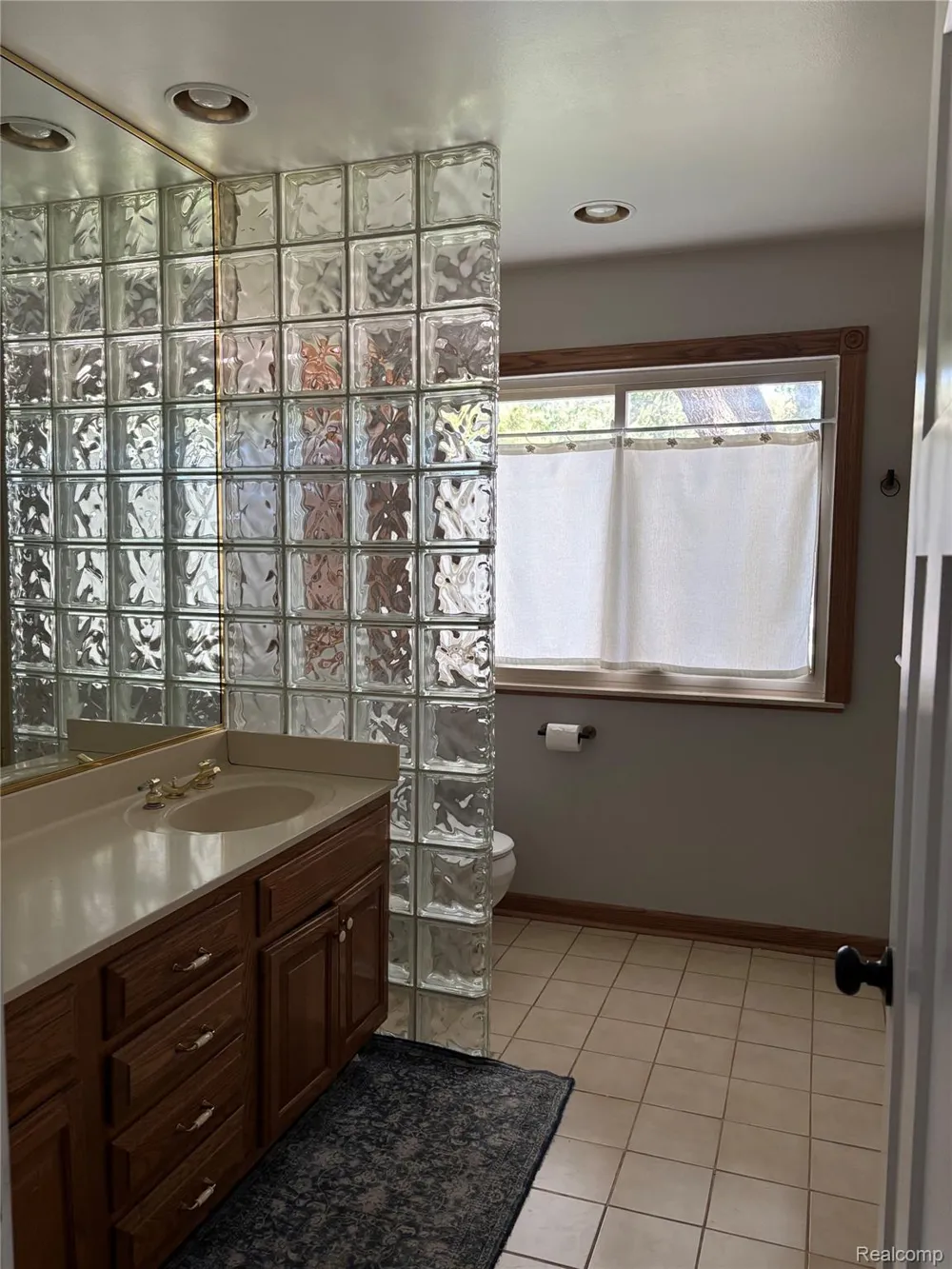 46365 Community Center Drive Chesterfield Township, MI 48047