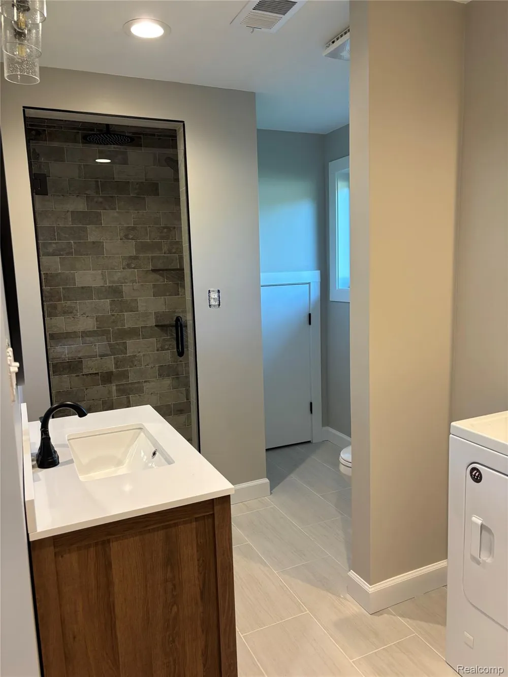 46365 Community Center Drive Chesterfield Township, MI 48047