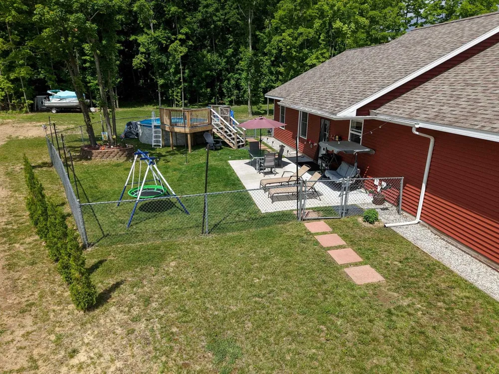 288 Cayo Drive Hanover Township, MI 49620