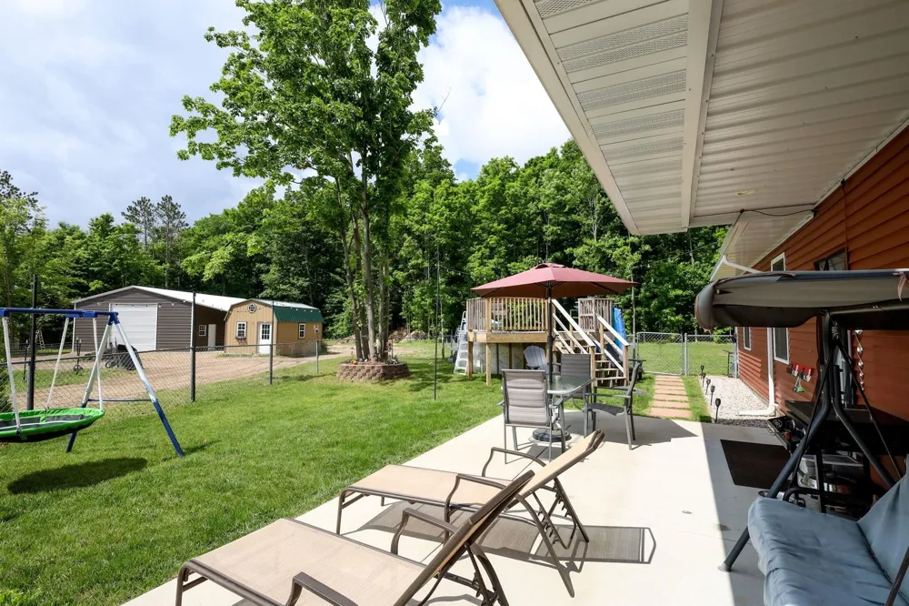 288 Cayo Drive Hanover Township, MI 49620