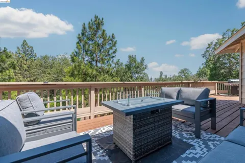 23984 Oxbow Ln South