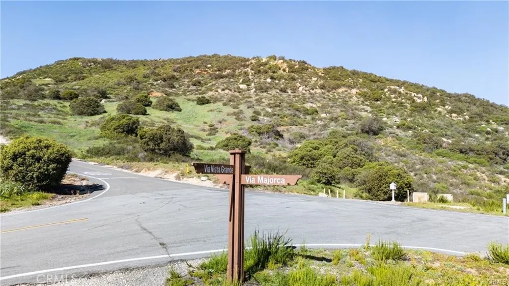 8 Via Vista Grande Murrieta, CA 92562