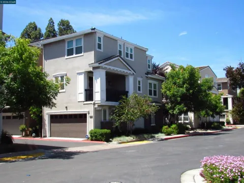 312 Ashton Way