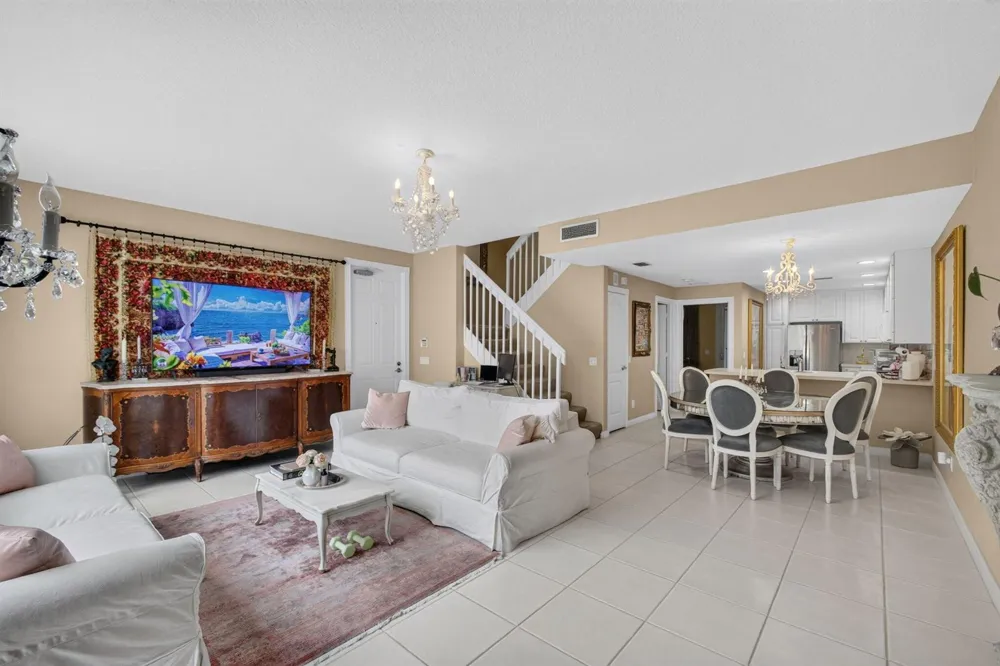 213 Barcelona Drive Jupiter, FL 33458