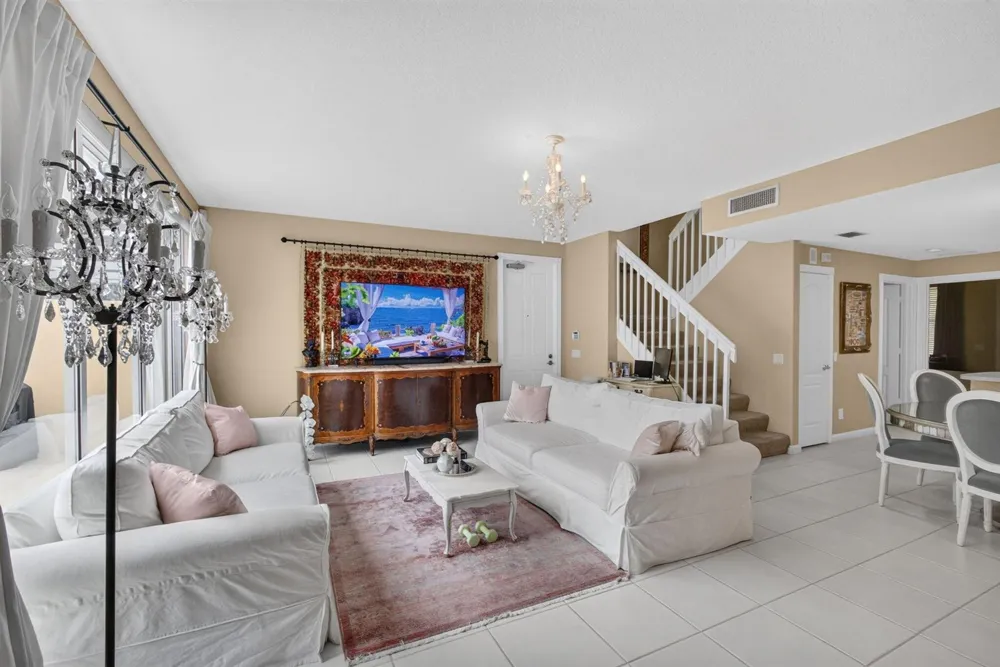 213 Barcelona Drive Jupiter, FL 33458