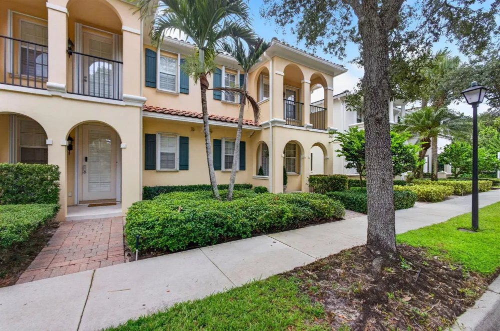 213 Barcelona Drive Jupiter, FL 33458