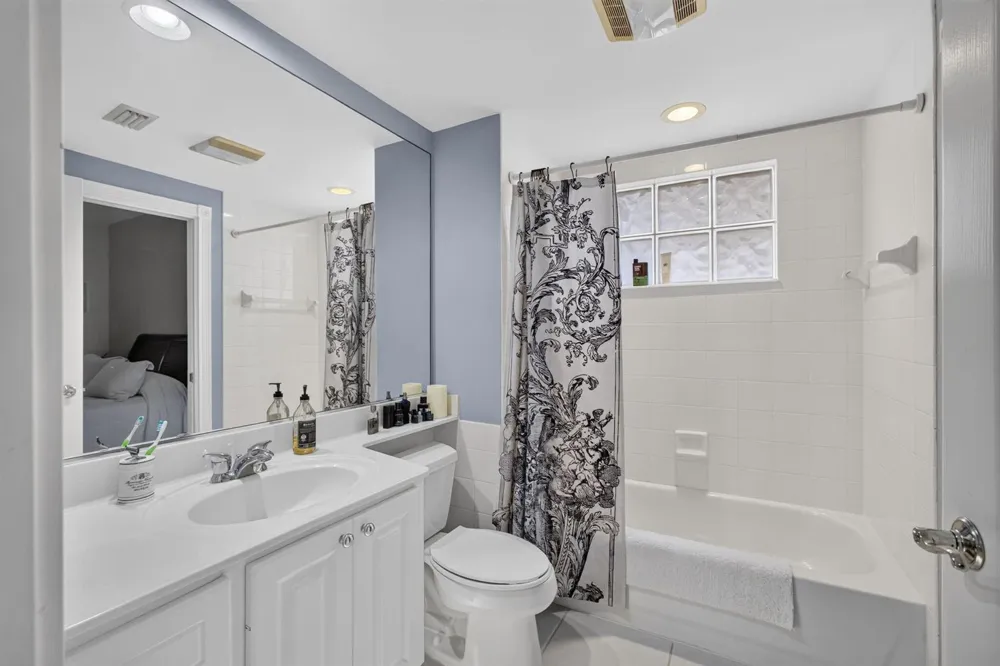 213 Barcelona Drive Jupiter, FL 33458