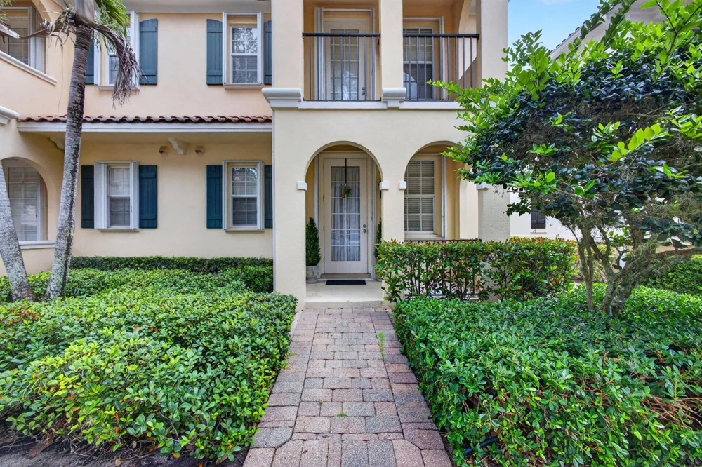 213 Barcelona Drive Jupiter, FL 33458