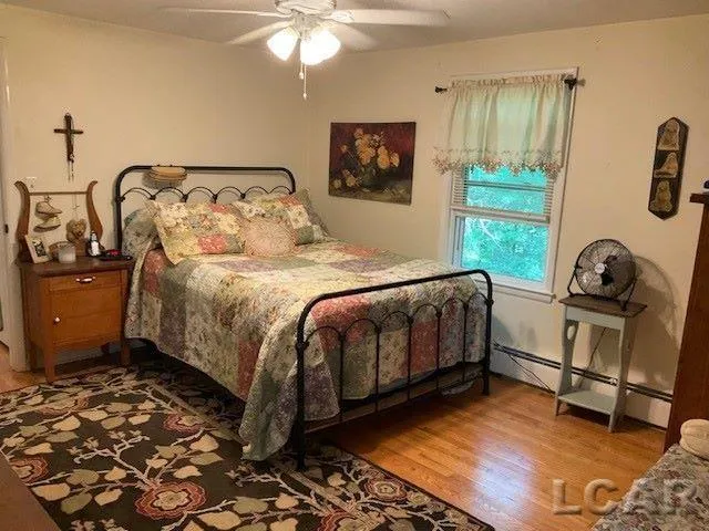 32080 W 9-Mile Road Farmington Hills City, MI 48336
