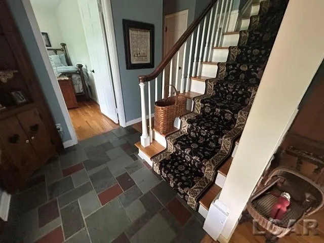 32080 W 9-Mile Road Farmington Hills City, MI 48336