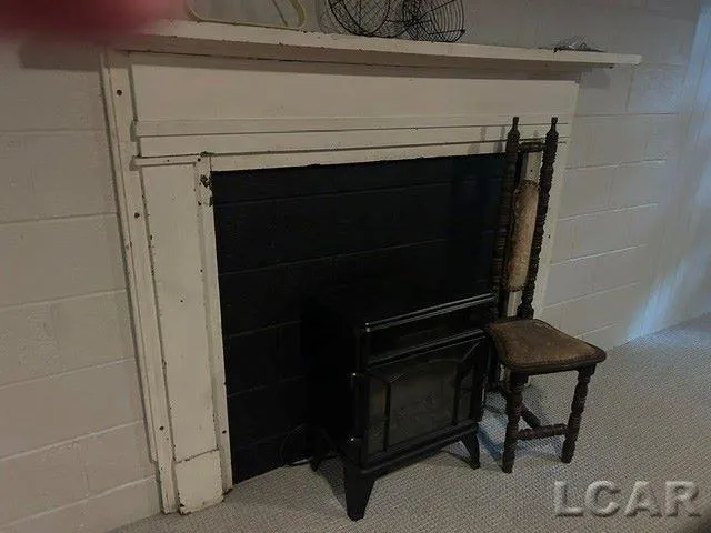 32080 W 9-Mile Road Farmington Hills City, MI 48336
