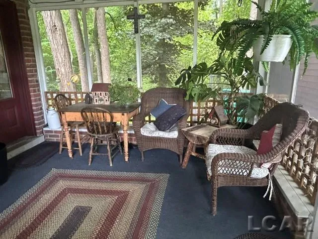 32080 W 9-Mile Road Farmington Hills City, MI 48336