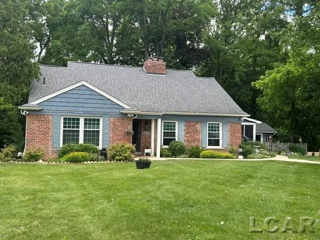 32080 W 9-Mile Road Farmington Hills City, MI 48336
