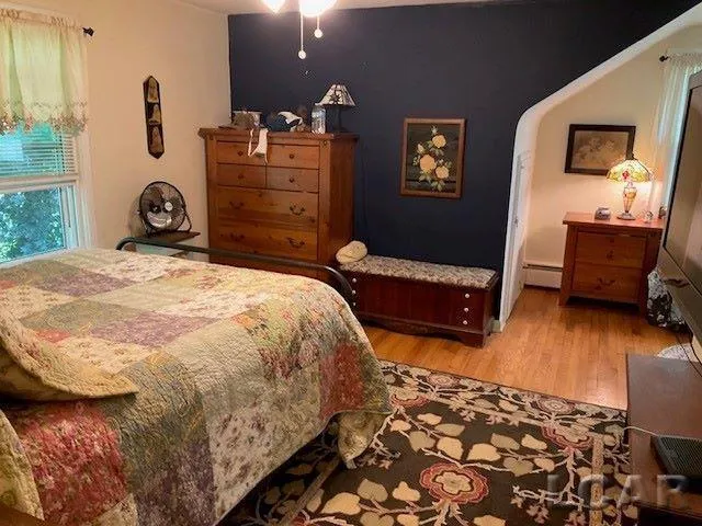 32080 W 9-Mile Road Farmington Hills City, MI 48336
