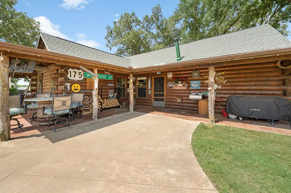 13494 County Road 2919 Eustace, TX 75124