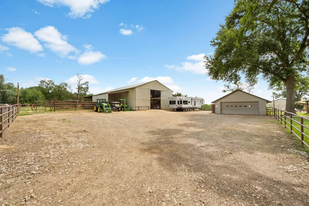 13494 County Road 2919 Eustace, TX 75124