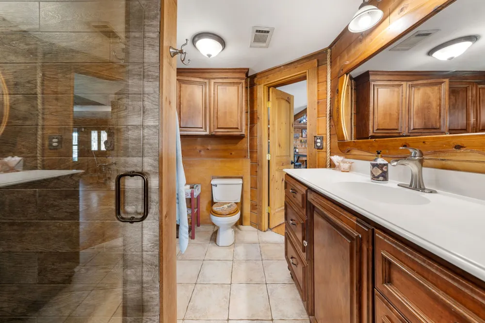13494 County Road 2919 Eustace, TX 75124