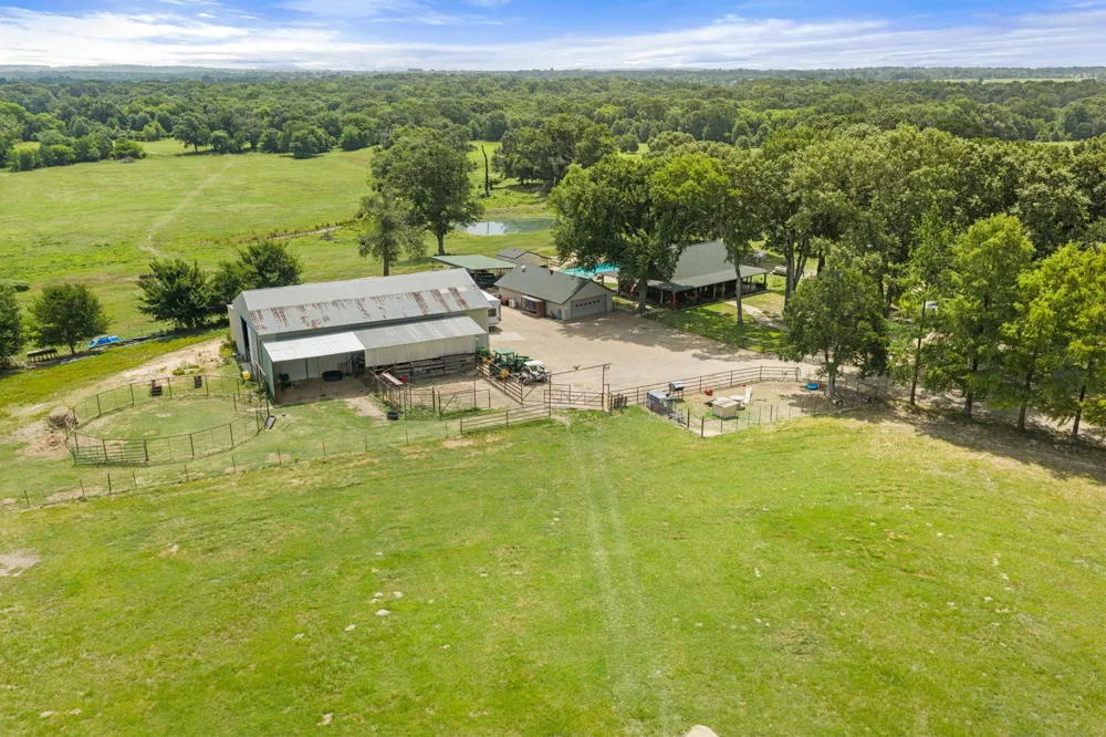 13494 County Road 2919 Eustace, TX 75124