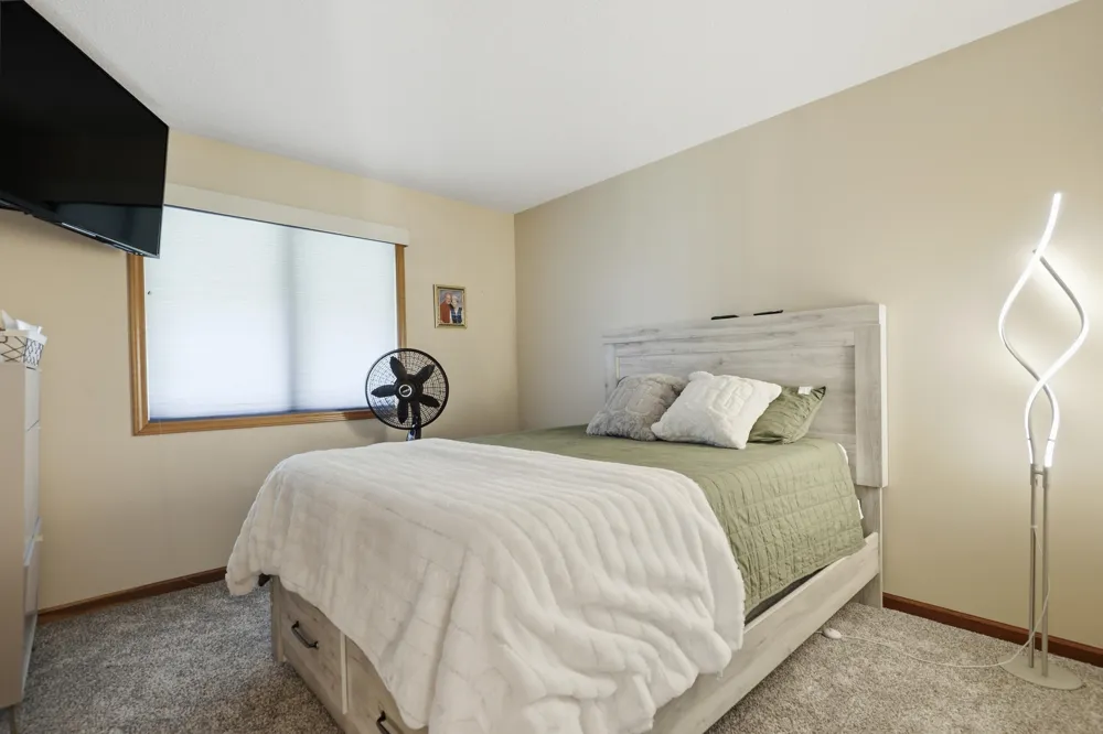 9551 Clubhouse Drive W Canadian Lakes, MI 49346