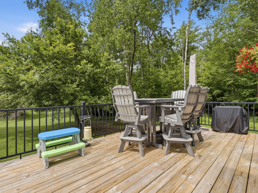 9551 Clubhouse Drive W Canadian Lakes, MI 49346