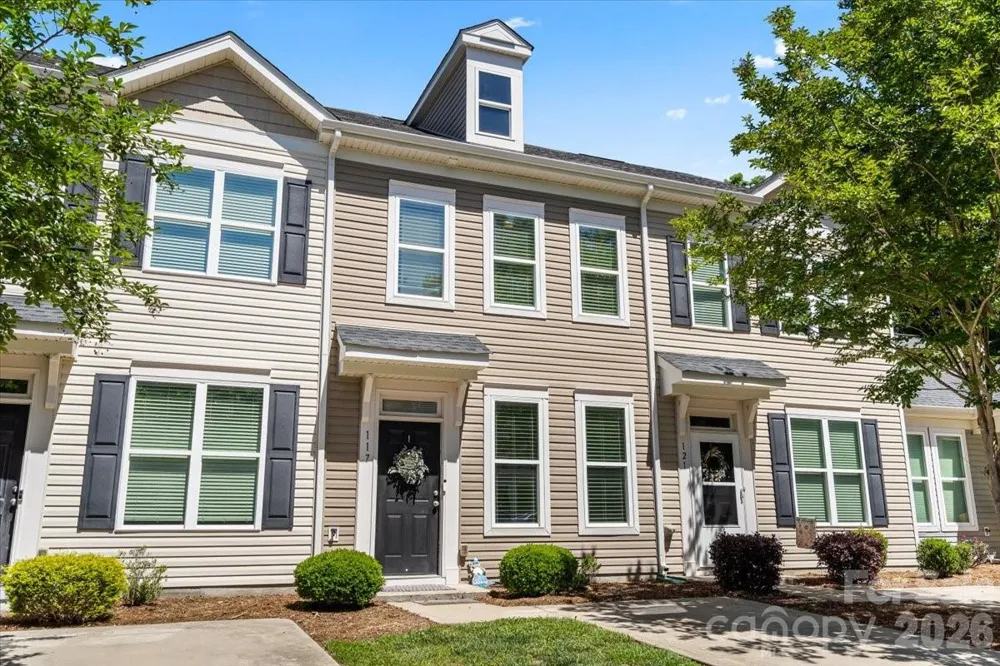 117 Island Village Drive Mount Holly, NC 28120
