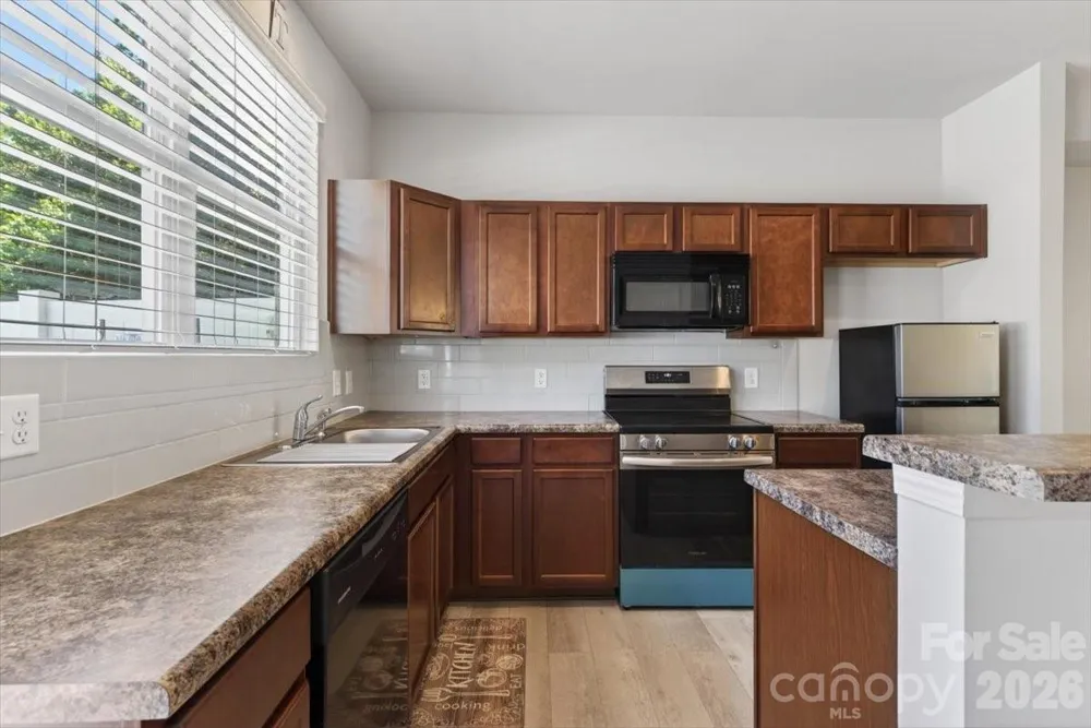 117 Island Village Drive Mount Holly, NC 28120