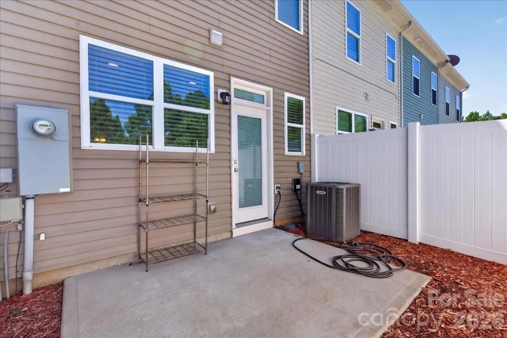 117 Island Village Drive Mount Holly, NC 28120