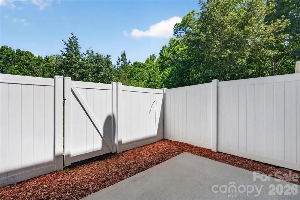 117 Island Village Drive Mount Holly, NC 28120