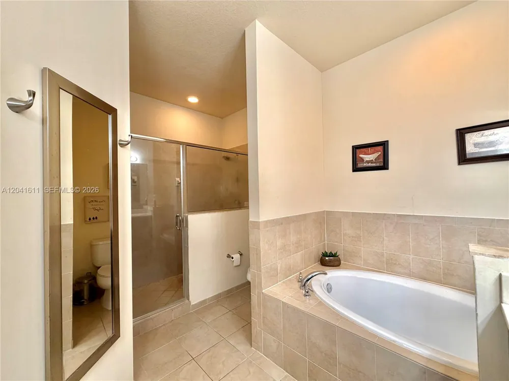 22732 SW 92nd Pl Cutler Bay, FL 33190