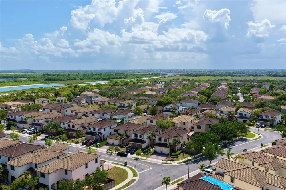 22732 SW 92nd Pl Cutler Bay, FL 33190