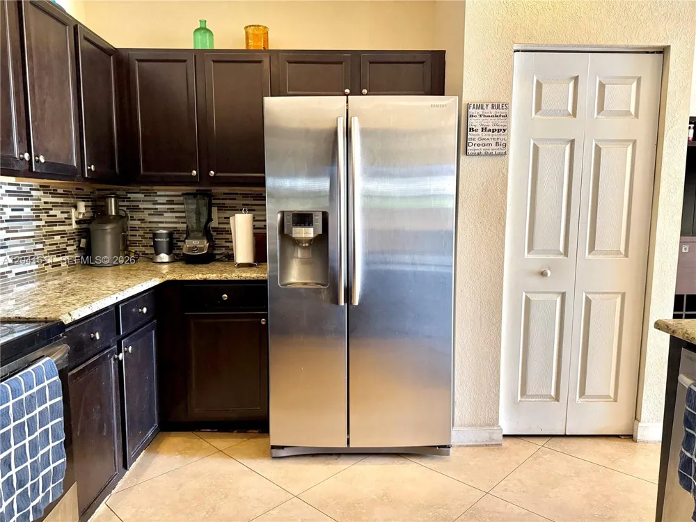 22732 SW 92nd Pl Cutler Bay, FL 33190