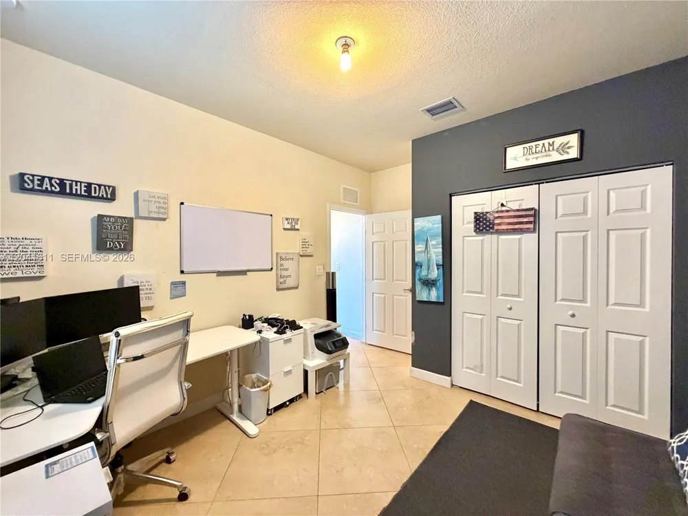 22732 SW 92nd Pl Cutler Bay, FL 33190