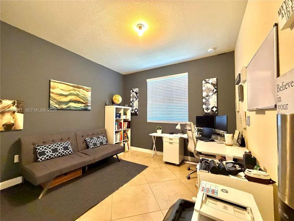 22732 SW 92nd Pl Cutler Bay, FL 33190