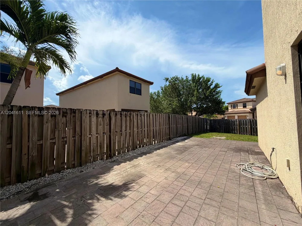 22732 SW 92nd Pl Cutler Bay, FL 33190