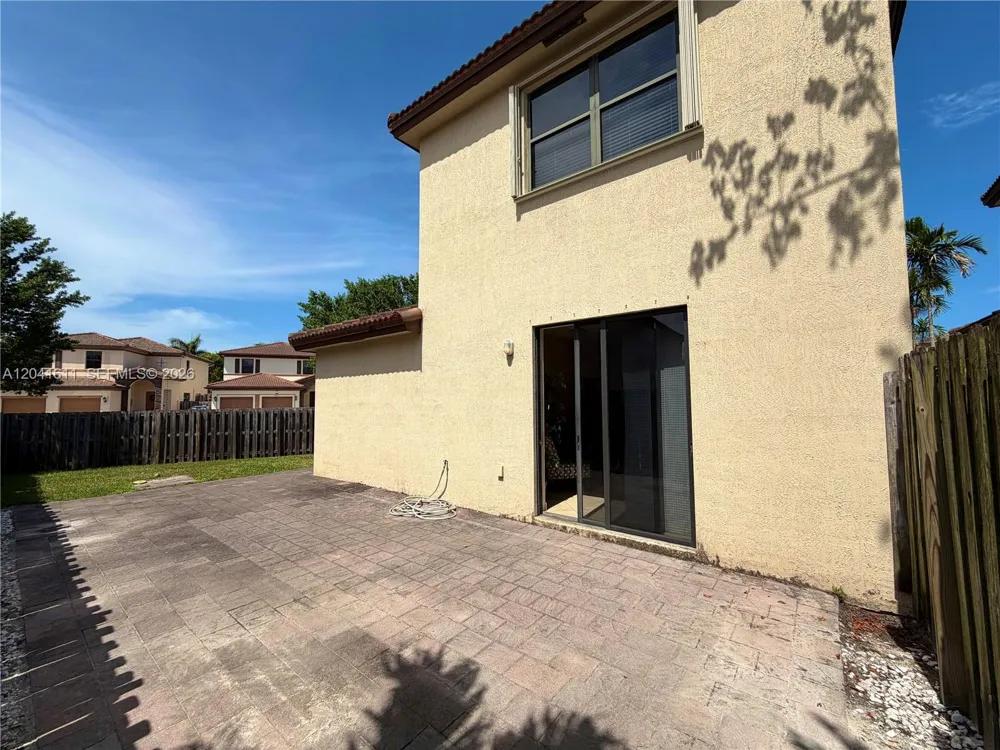 22732 SW 92nd Pl Cutler Bay, FL 33190