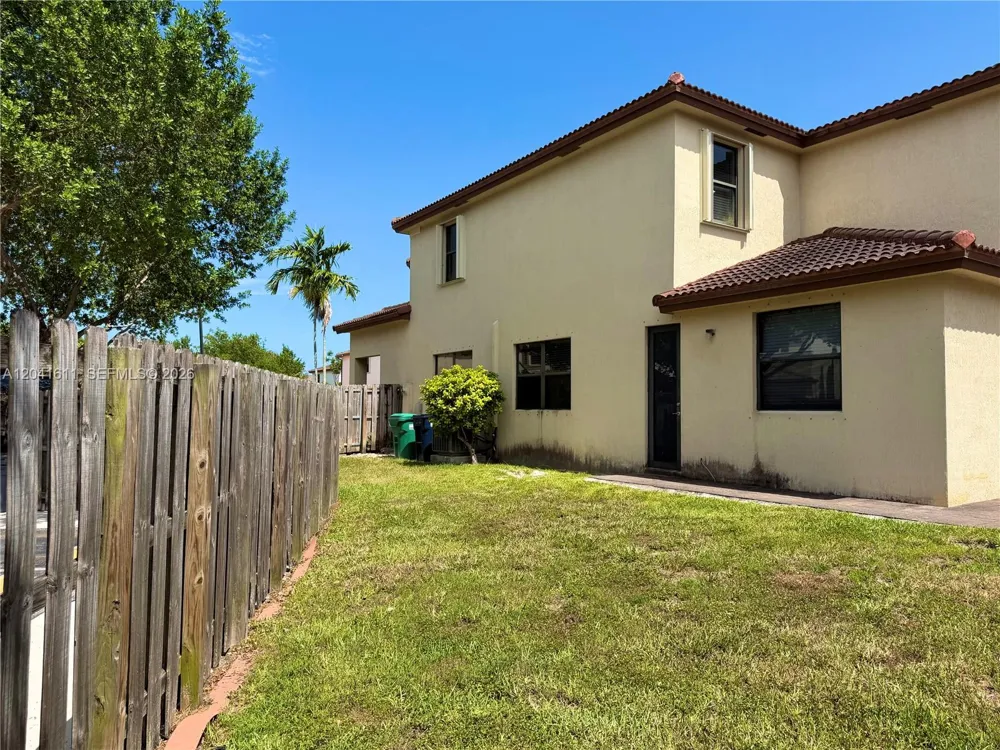 22732 SW 92nd Pl Cutler Bay, FL 33190