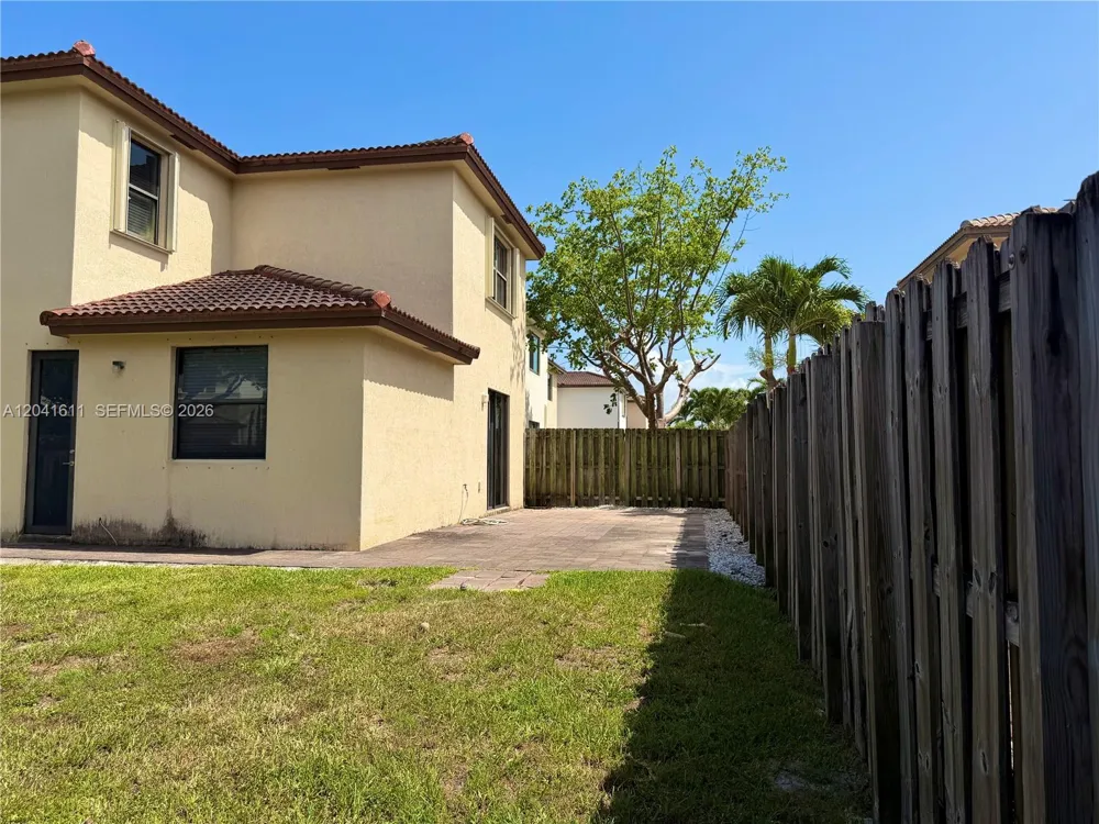 22732 SW 92nd Pl Cutler Bay, FL 33190