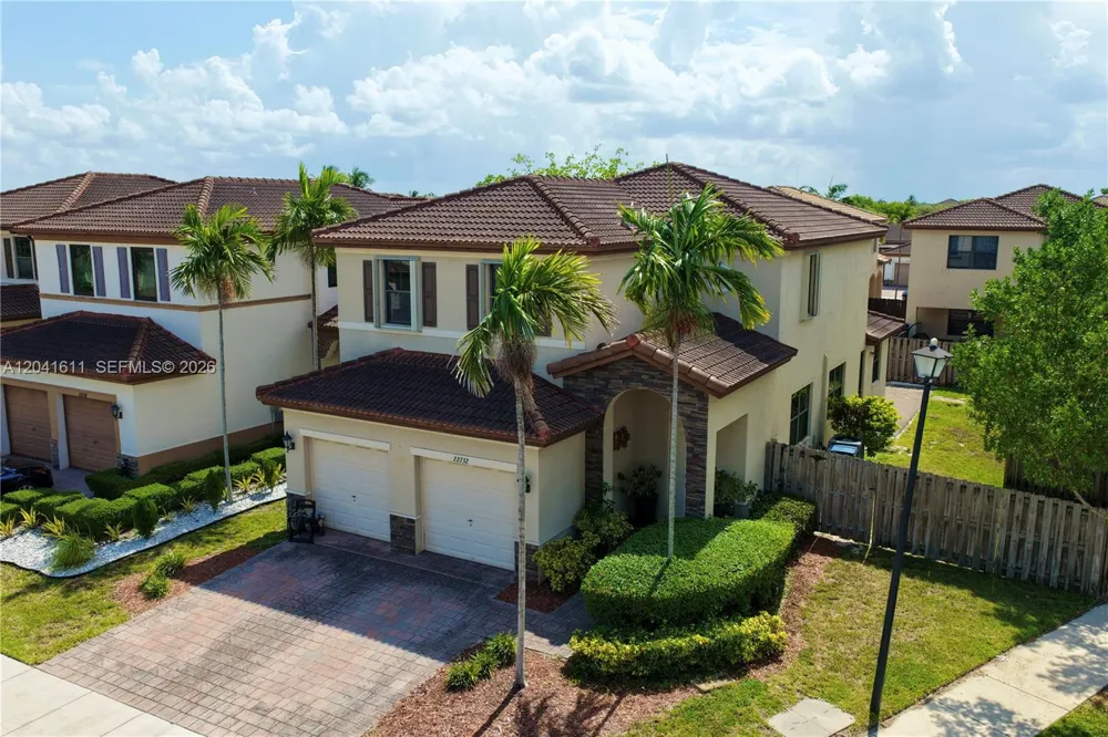 22732 SW 92nd Pl Cutler Bay, FL 33190