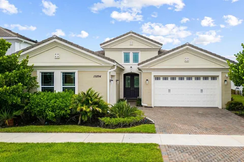 15894 Meadowlark Court